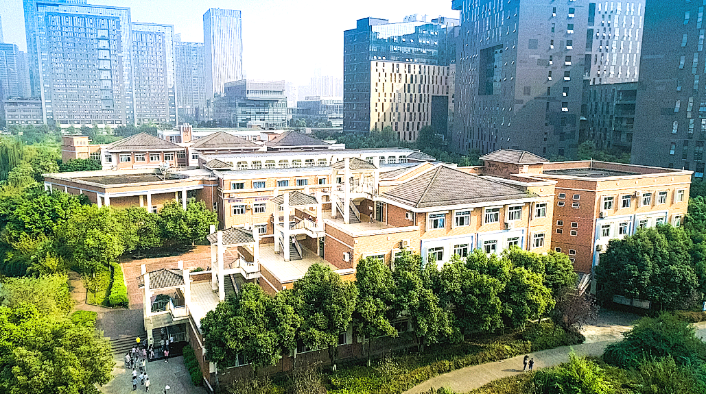 成都美視學(xué)校