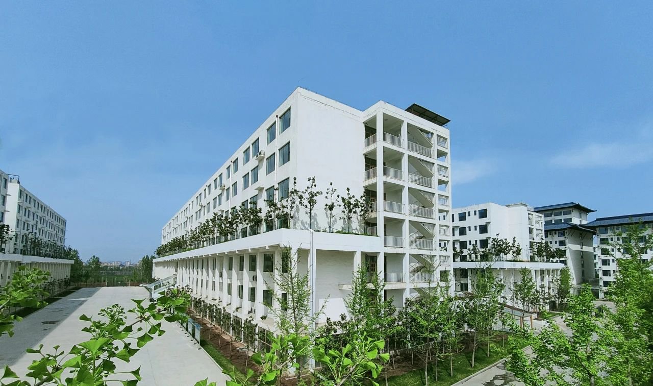 濟(jì)南市章丘區(qū)雙語學(xué)校