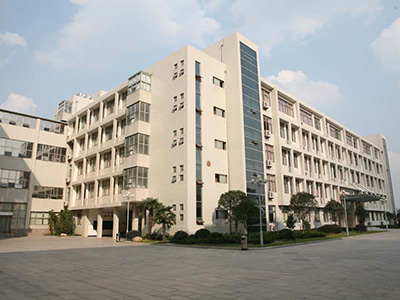 常州市前黃高級中學國際部