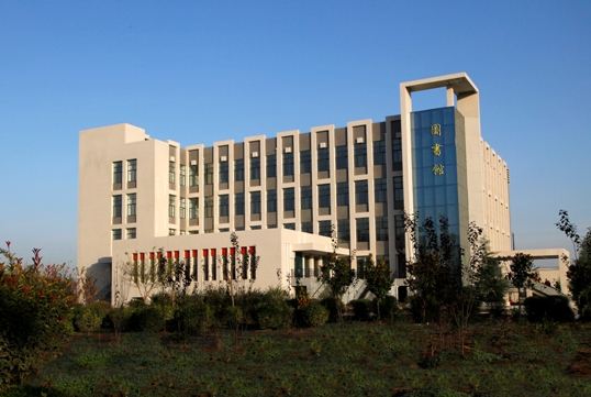 西安科技大學高新國際部